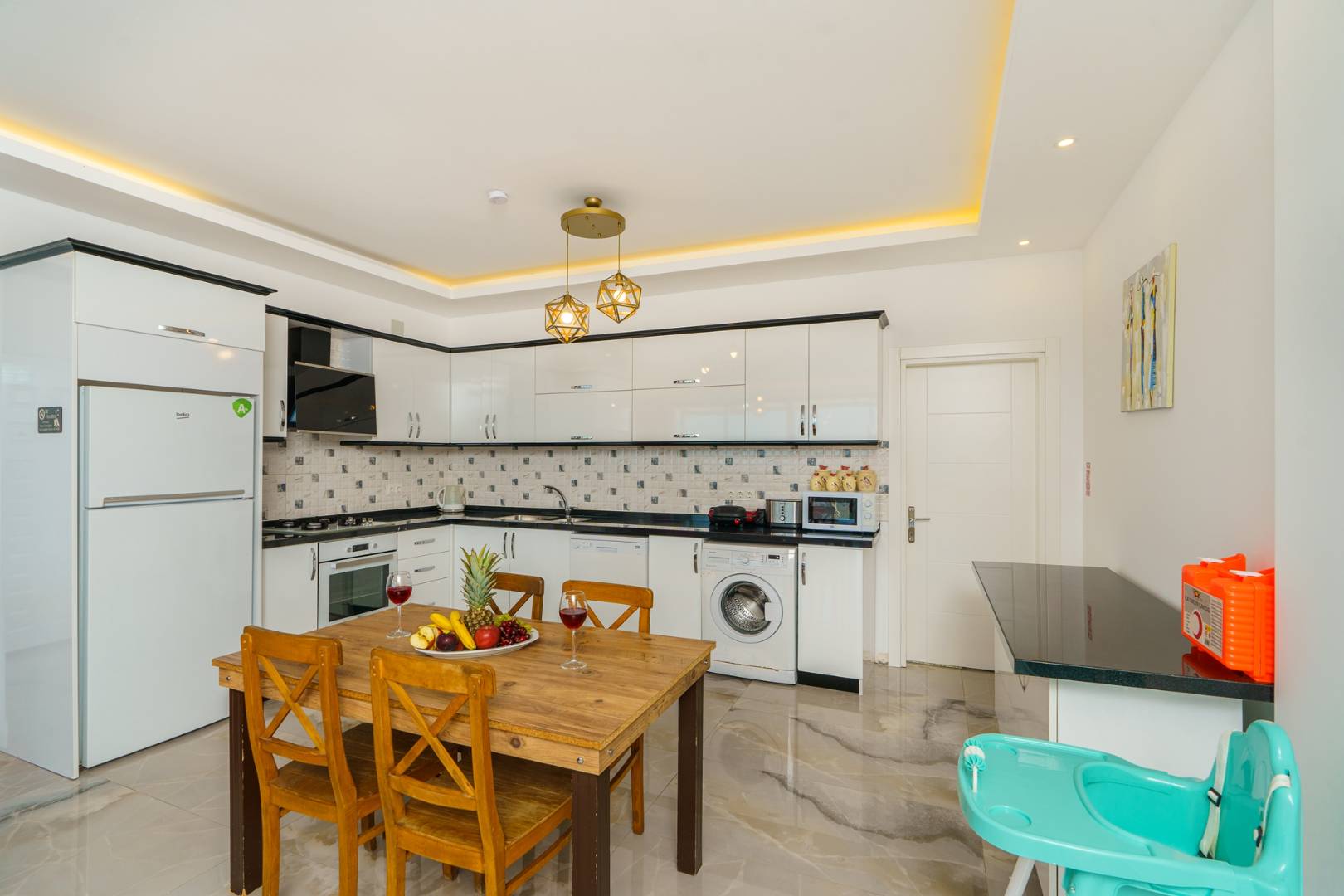 Kaş İslamlar'da Muhteşem Deniz Manzaralı, Özel Havuzlu, Jakuzili Villa
