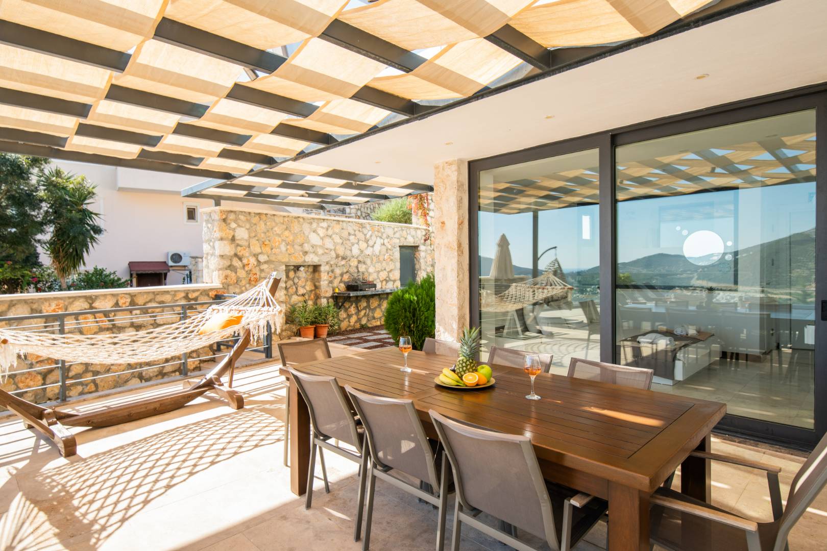 Kaş Kalkan'da Benzersiz Deniz Manzaralı, Özel Havuzlu, 5+1 Lüks Villa