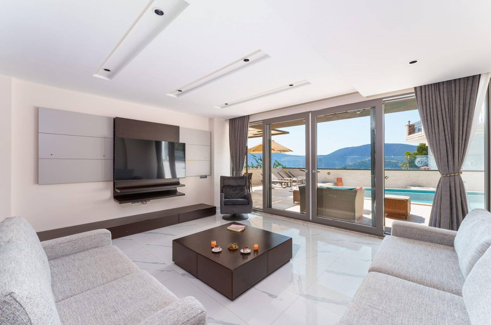 Kaş Kalkan'da Benzersiz Deniz Manzaralı, Özel Havuzlu, İkiz Villa