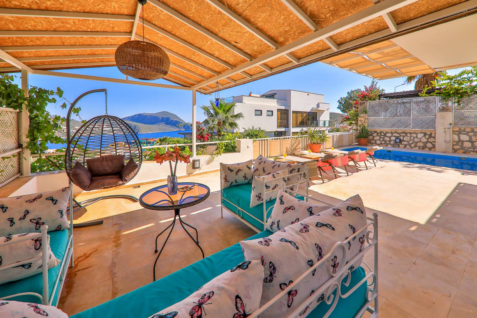 Kaş Kalkan'da Deniz Manzaralı, Özel Havuzlu, 3+1 Lüks Villa