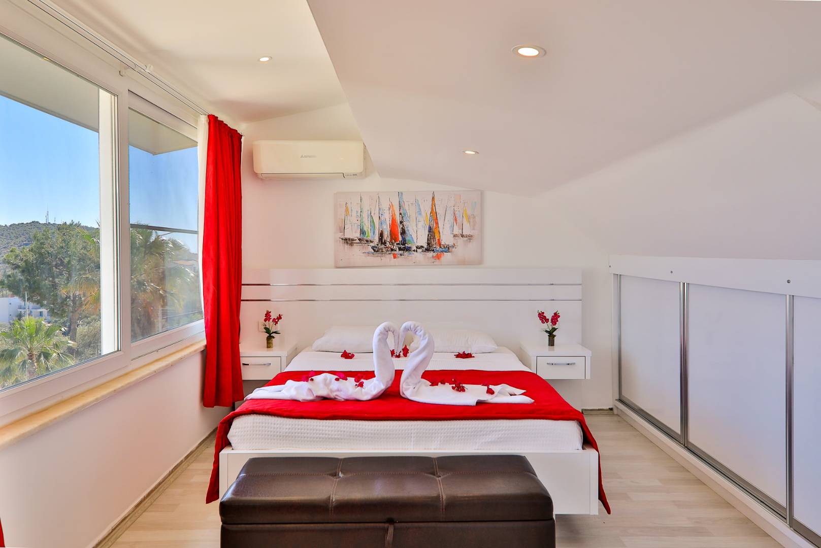 Kaş Kalkan'da Deniz Manzaralı, Özel Havuzlu, 3+1 Lüks Villa