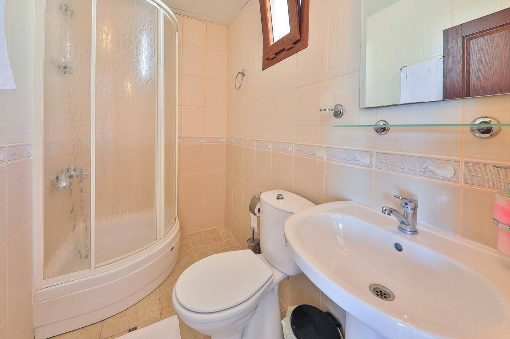 Kaş Kalkan'da Deniz Manzaralı, Özel Havuzlu, Kiralık Merkezi Villa