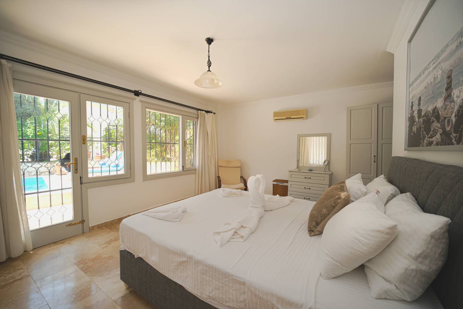 Kaş Kalkan'da Denize Yakın, Özel Havuzlu, Modern Villa