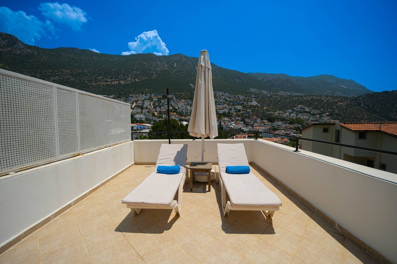 Kaş Kalkan'da Denize Yakın, Özel Havuzlu, Modern Villa