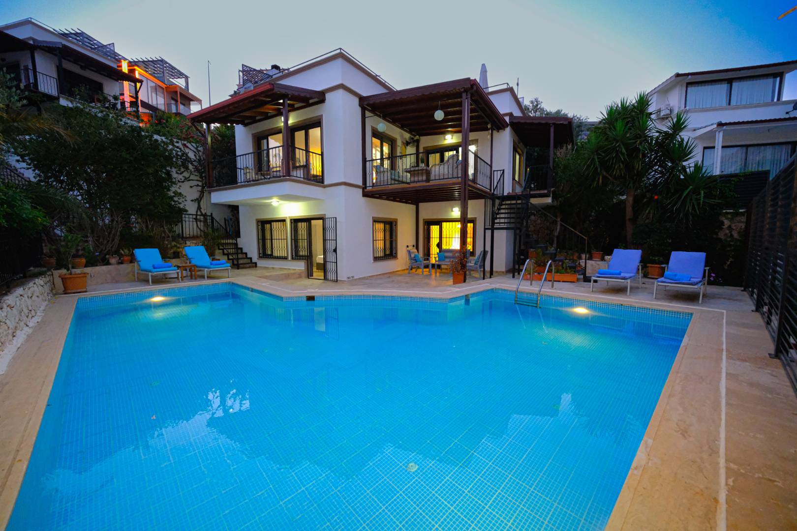 Kaş Kalkan'da Denize Yakın, Özel Havuzlu, Modern Villa