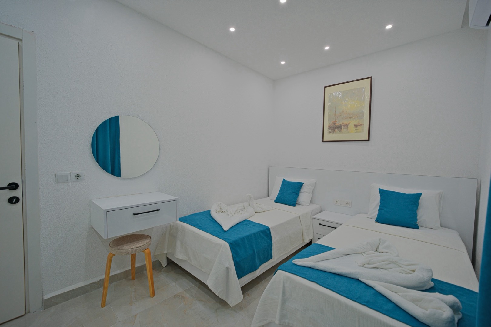 Kaş Bezirgan'da Çekirdek Ailelere Uygun, 2+1, Tatil Evi
