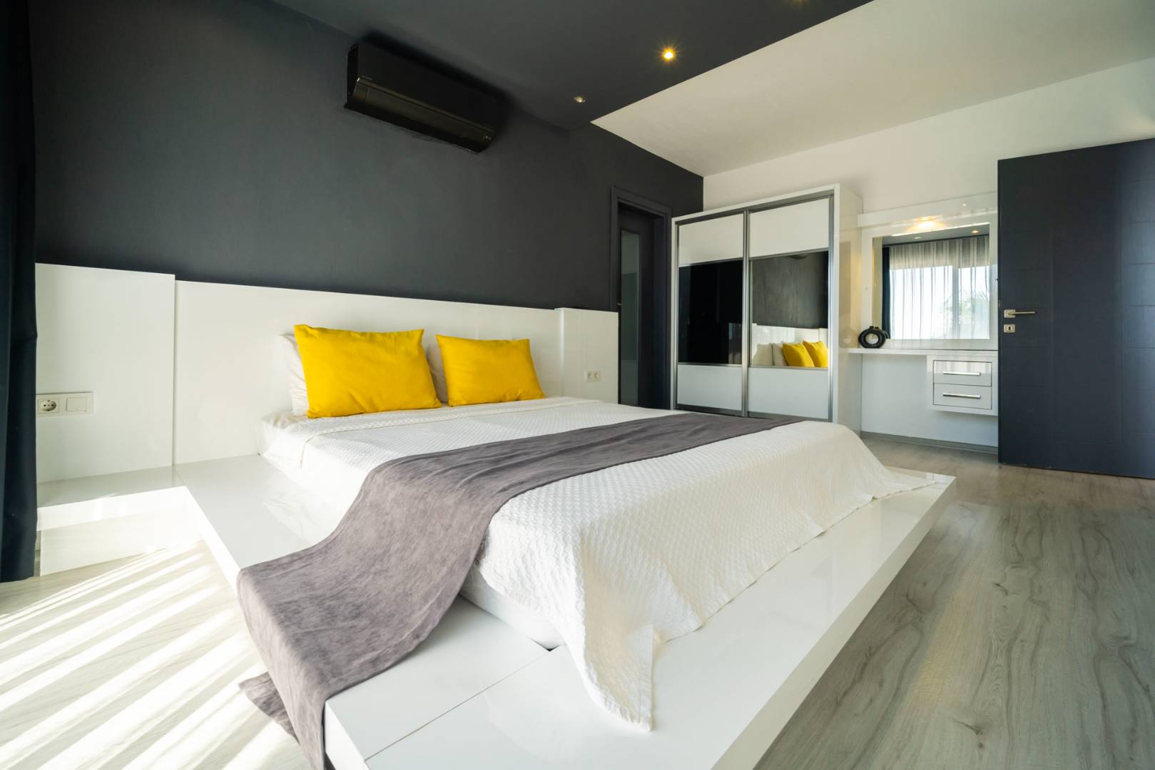 Kaş Kalkan'da Göz Alıcı Deniz Manzaralı, Özel Havuzlu, Lüks Villa