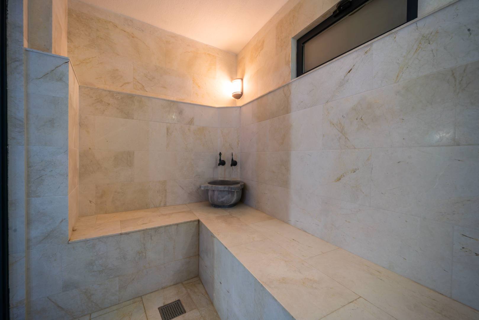 Kaş Kalkan'da Göz Alıcı Deniz Manzaralı, Özel Havuzlu, Lüks Villa