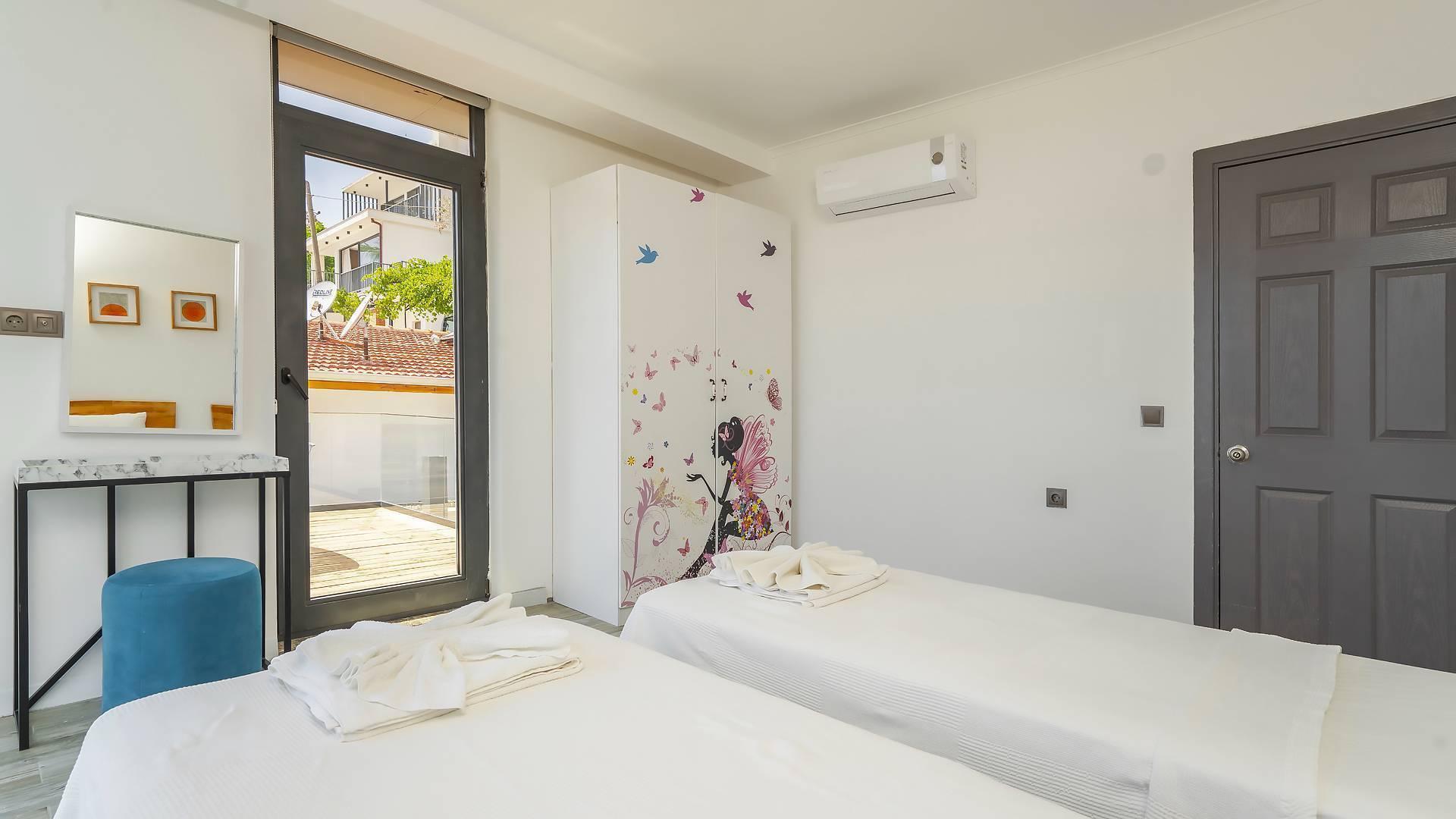 Kaş Kalkan'da Harika Deniz Manzaralı, Özel Havuzlu, Konforlu Villa
