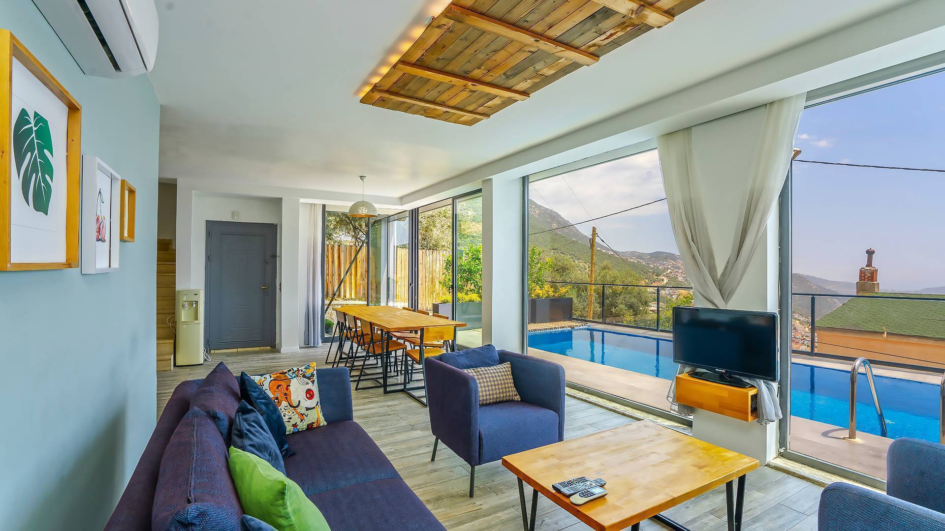 Kaş Kalkan'da Harika Deniz Manzaralı, Özel Havuzlu, Konforlu Villa