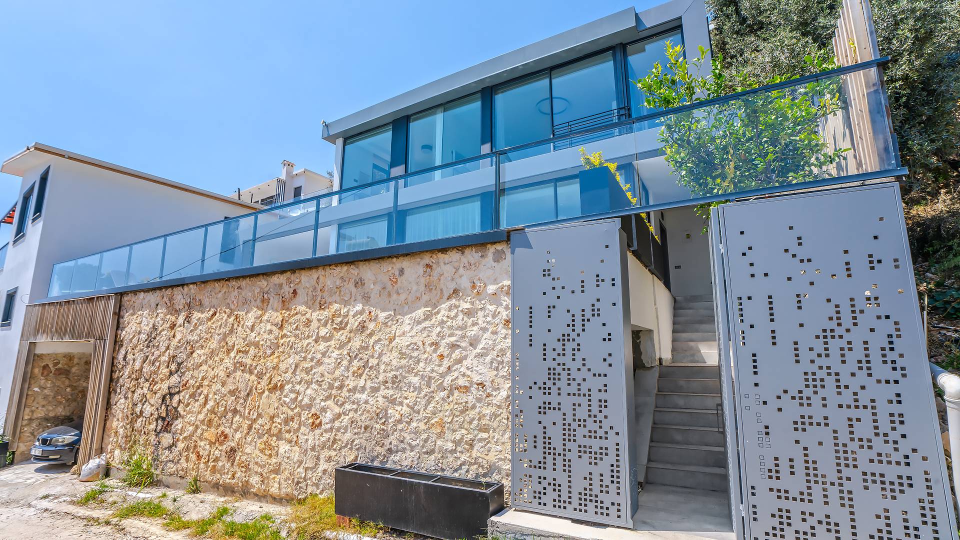 Kaş Kalkan'da Harika Deniz Manzaralı, Özel Havuzlu, Konforlu Villa