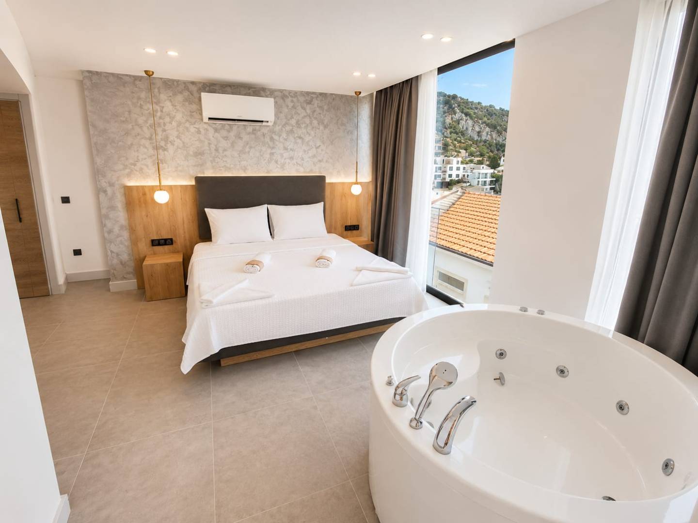 Kaş Kalkan'da Merkezi Konumda, Özel Havuzlu, 6 Kişilik Villa 45976 — 6