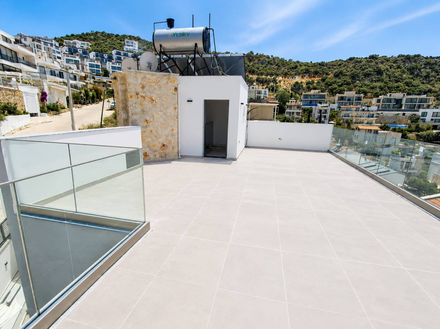 Kaş Kalkan'da Merkezi Konumda, Özel Havuzlu, 6 Kişilik Villa