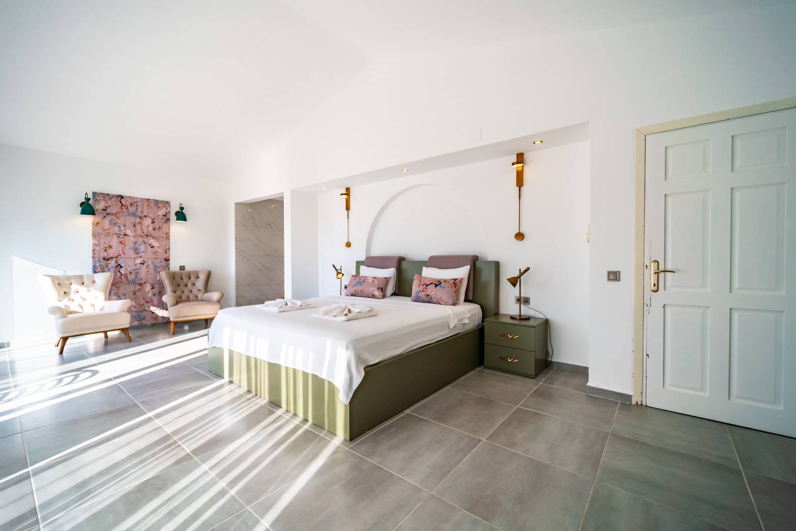Kaş Kalkan'da Merkezi Konumda, Özel Havuzlu, Lüks Villa