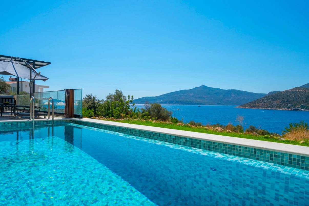 Kaş Kalkan'da Muhteşem Deniz Manzaralı, Isıtmalı Havuzlu, Jakuzili Villa 46463 — 5