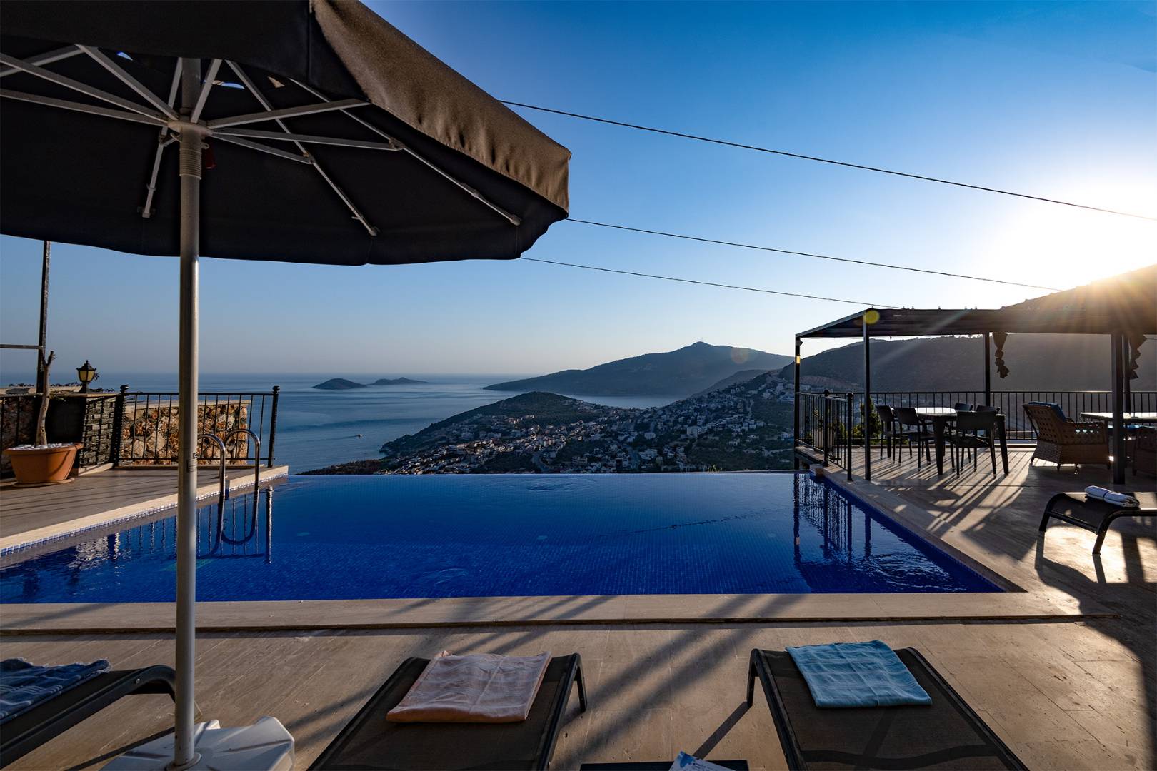 Kaş Kalkan'da Muhteşem Deniz Manzaralı, Sonsuzluk Havuzlu, 3+1 Villa 45810 — 5