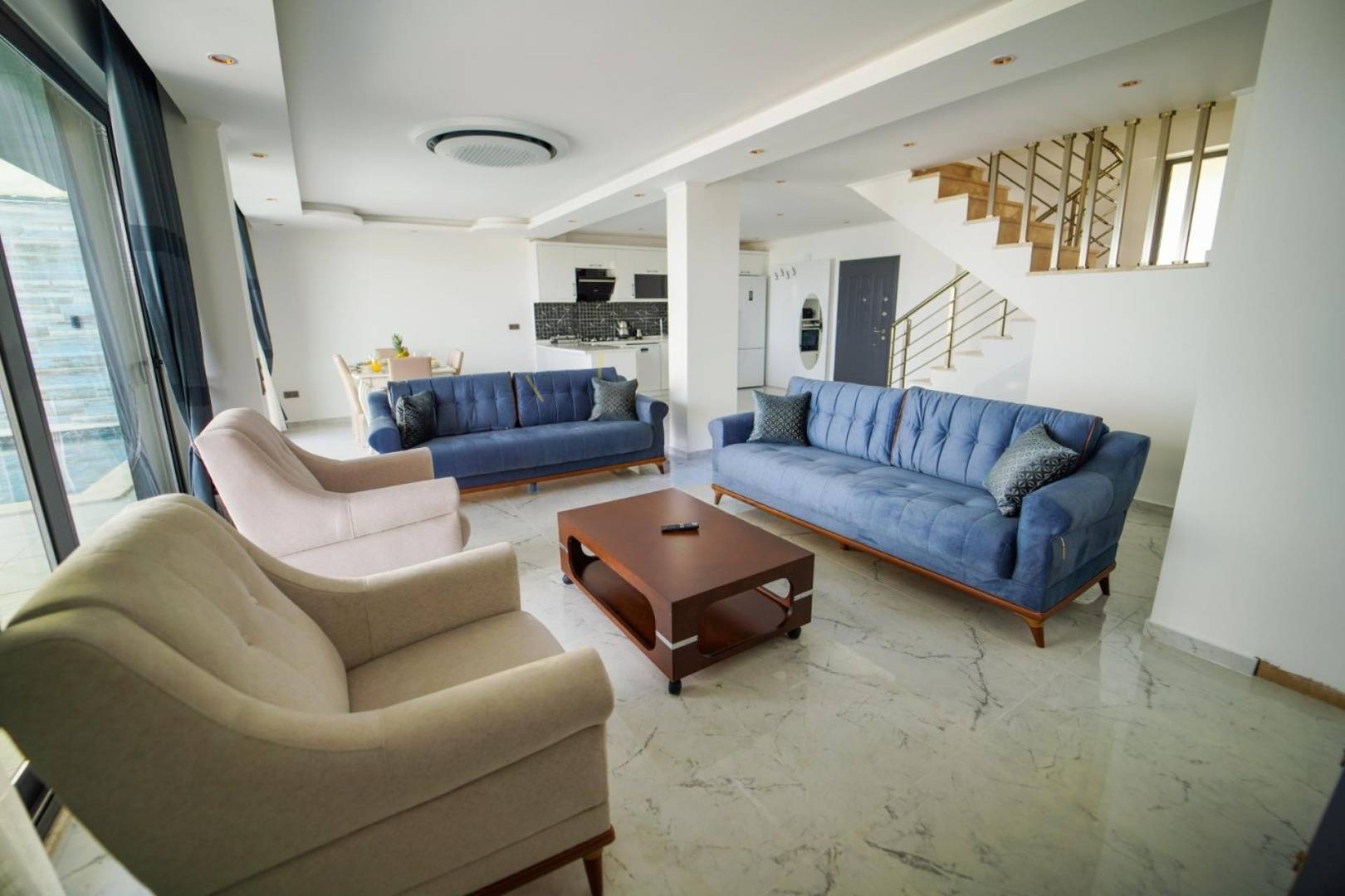 Kaş Kalkan'da Nefes Kesen Deniz Manzaralı, Özel Havuzlu, 3+1 Villa