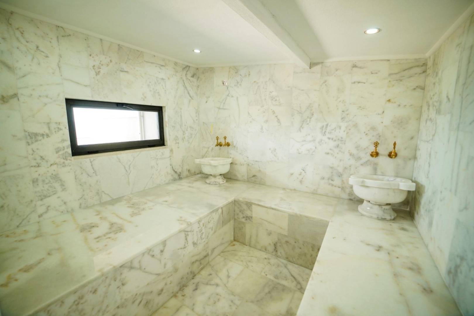 Kaş Kalkan'da Nefes Kesen Deniz Manzaralı, Özel Havuzlu, 3+1 Villa
