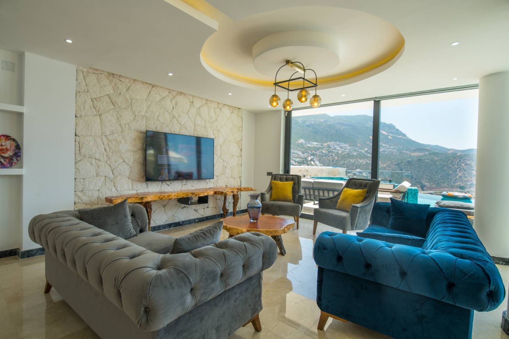 Kaş Kalkan'da Seyrine Doyulmaz Deniz Manzaralı, Özel Havuzlu, Lüks Villa