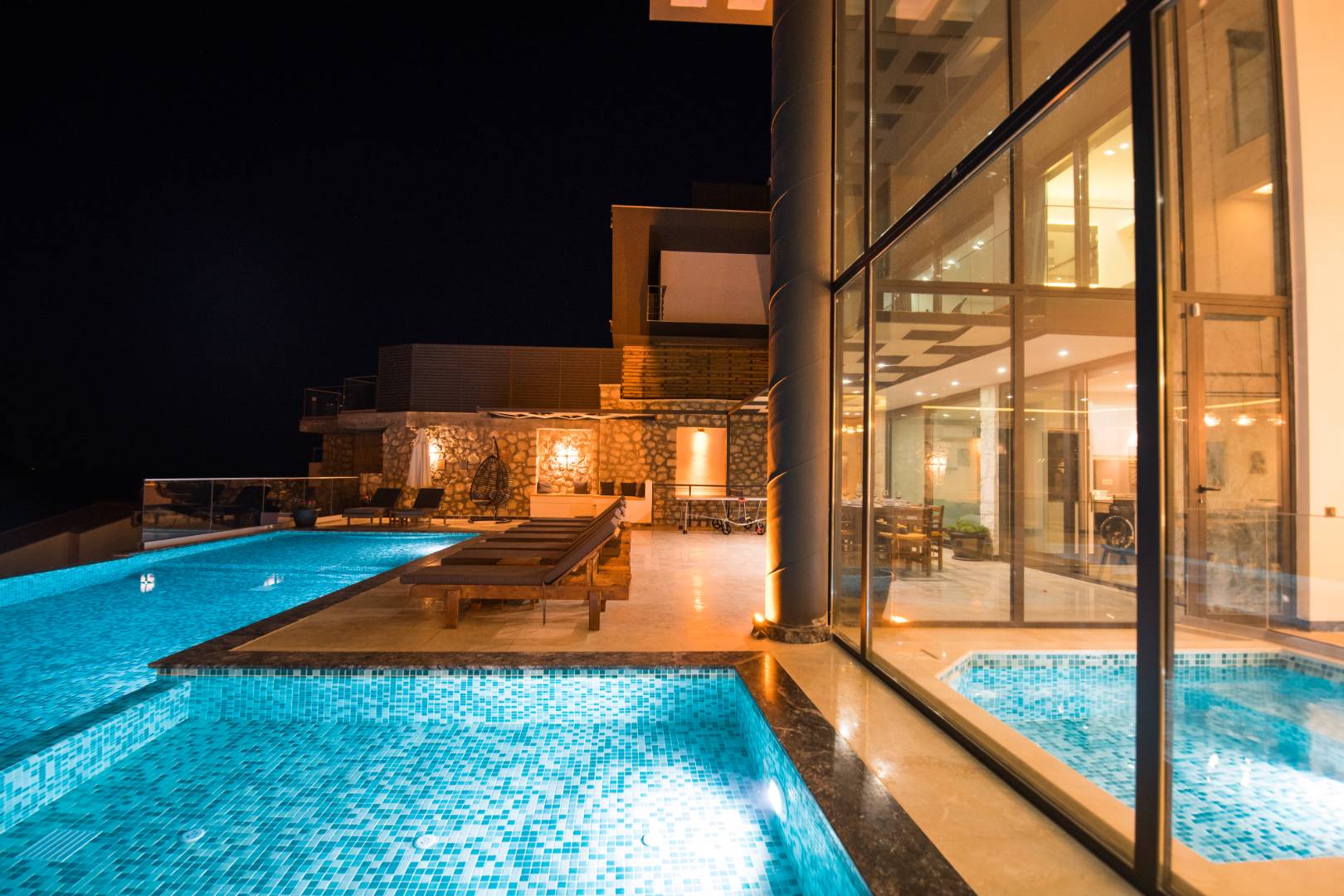Kaş Kalkan'da Seyrine Doyulmaz Deniz Manzaralı, Özel Havuzlu, Lüks Villa