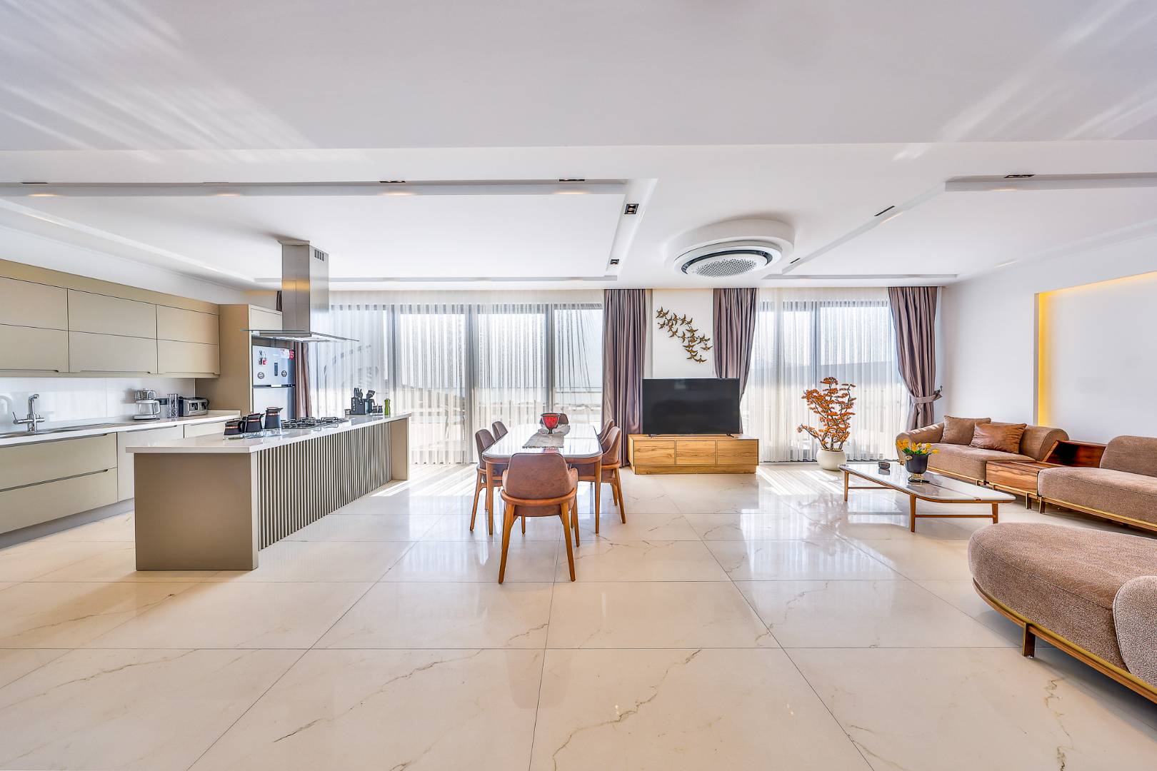 Kaş Kördere'de Enfes Deniz Manzaralı, Özel Havuzlu, Olanaklı Villa