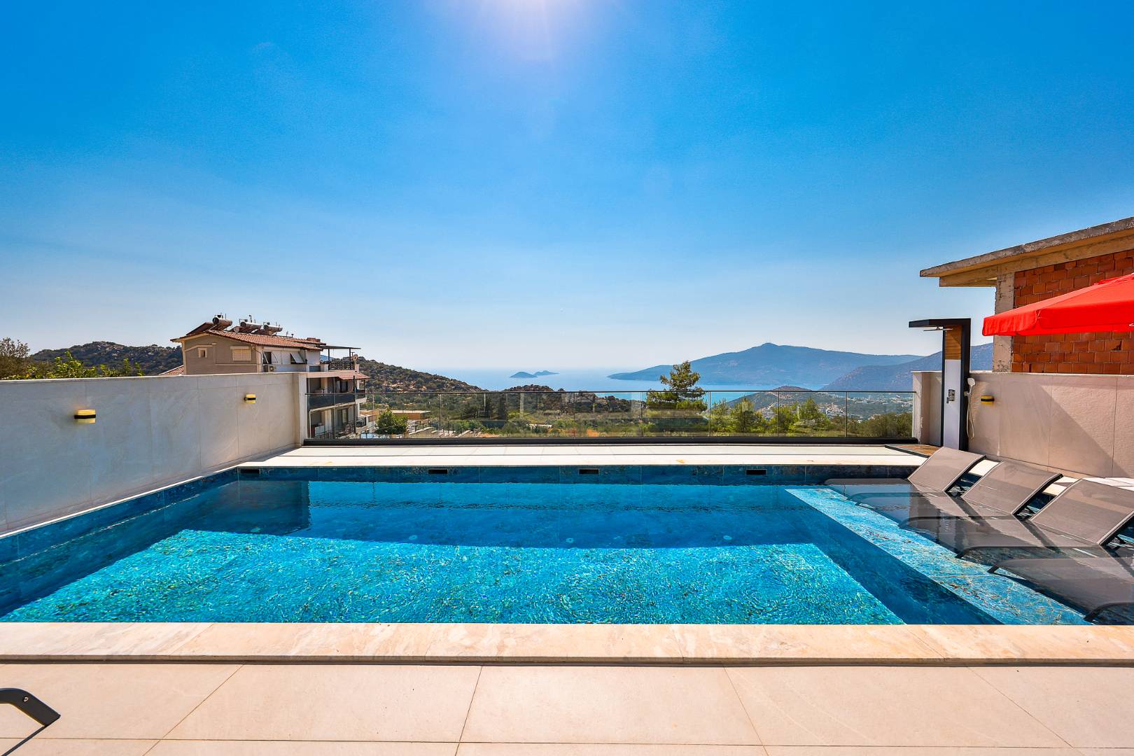 Kaş Kördere'de Merkeze Yakın Konumda, Özel Havuzlu, Lüks Villa