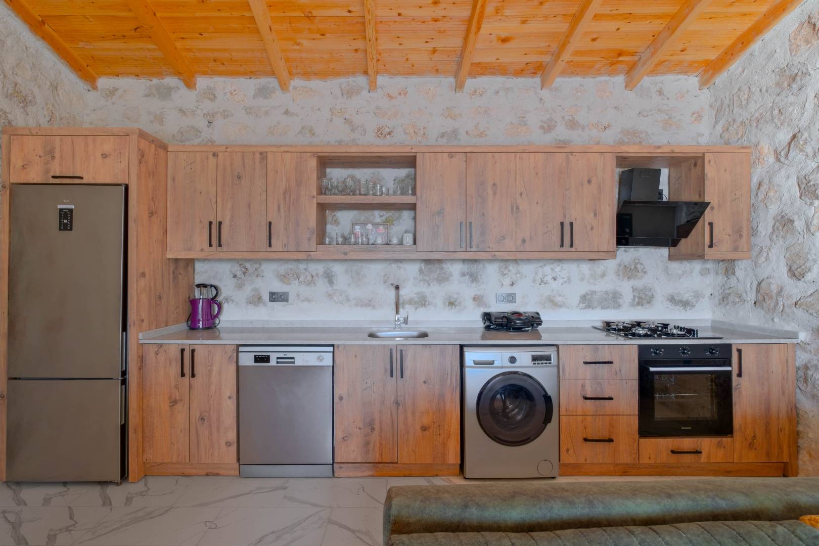 Kaş Ova'da Doğa İle İç İçe, Özel Havuzlu, Korunaklı Villa