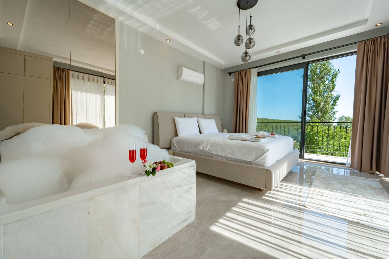 Kaş Pınarbaşı'nda Enfes Doğada, Özel Havuzlu, Kiralık Villa