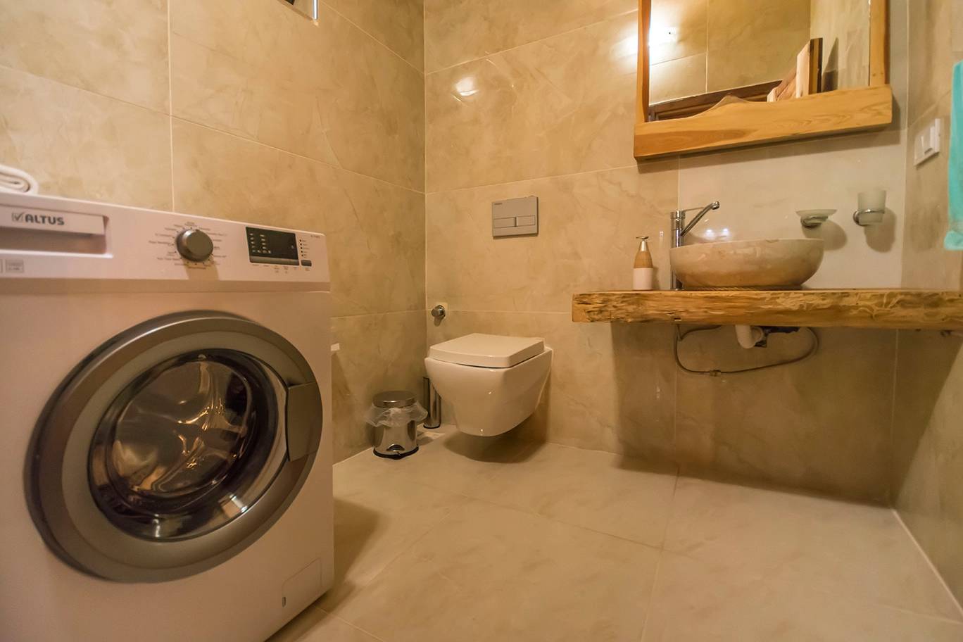 Kaş Sarıbelen'de Doğa İçerisinde, Özel Havuzlu, Modern Villa