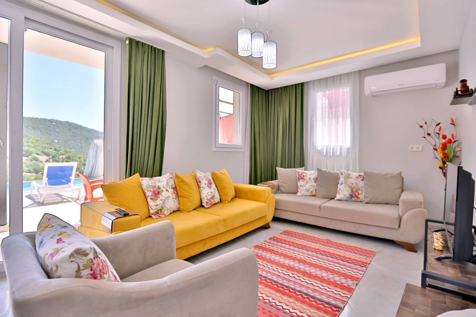 Kaş Sarıbelen'de Doğa İle İç İçe, Özel Havuzlu, 3+1 Villa 45885 — 9