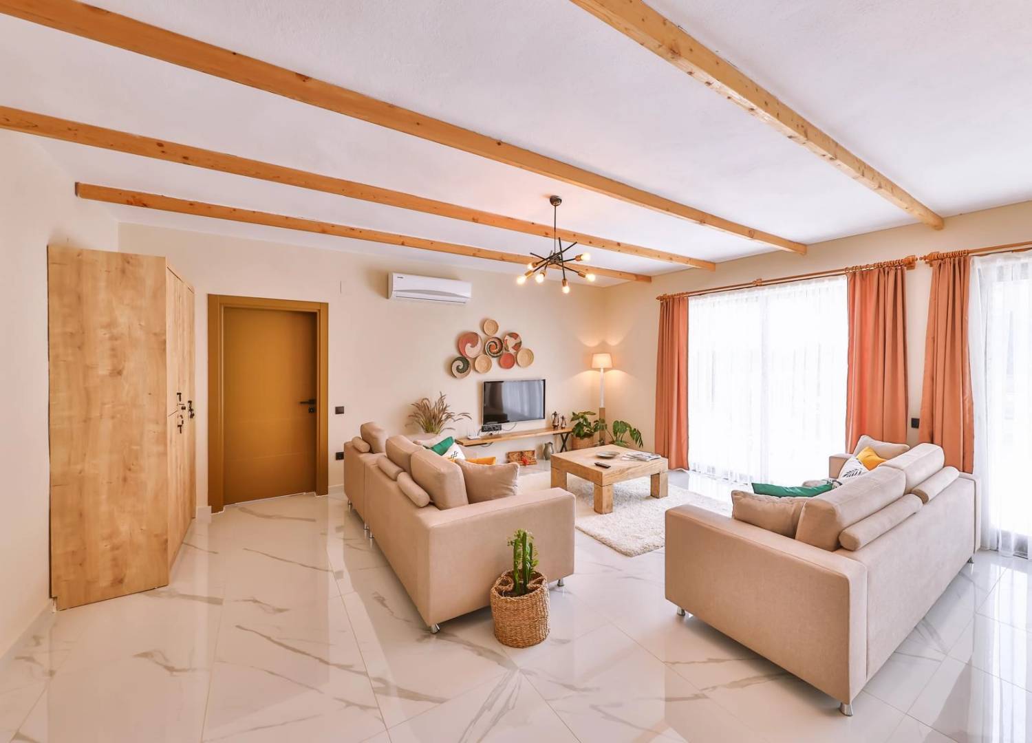 Kaş Sarıbelen'de Doğa İle İç İçe, Özel Havuzlu, 4 Kişilik Villa
