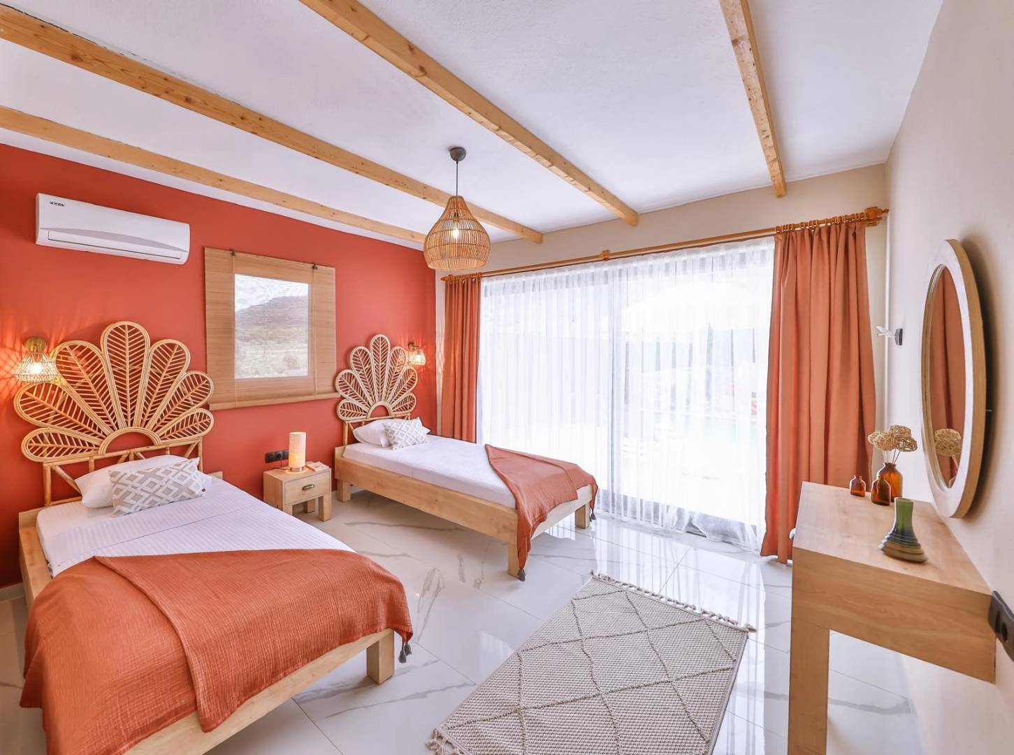 Kaş Sarıbelen'de Doğa İle İç İçe, Özel Havuzlu, 4 Kişilik Villa