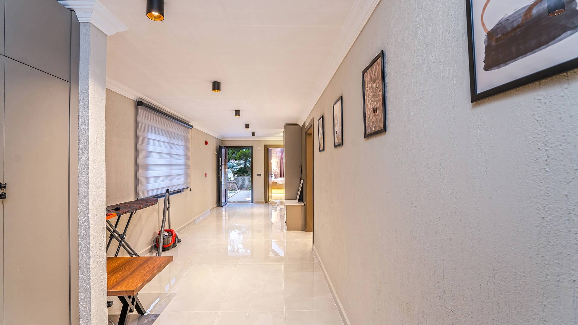 Kaş Sarıbelen'de Doğa İle İç İçe, Özel Havuzlu, Bahçeli Villa