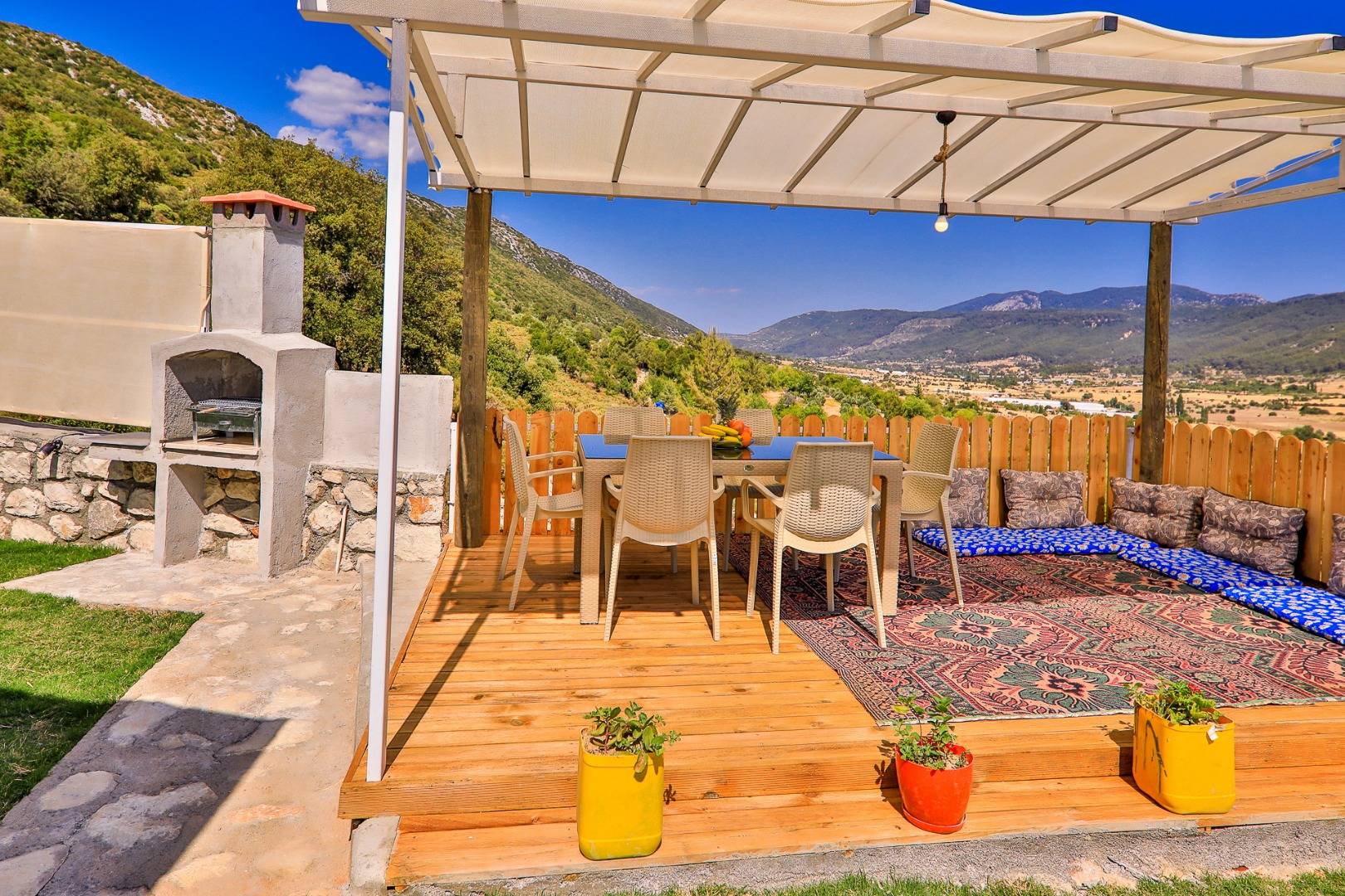 Kaş Sarıbelen'de Gözlerden Uzak Konumda, Özel Havuzlu, Muhafazakar Villa