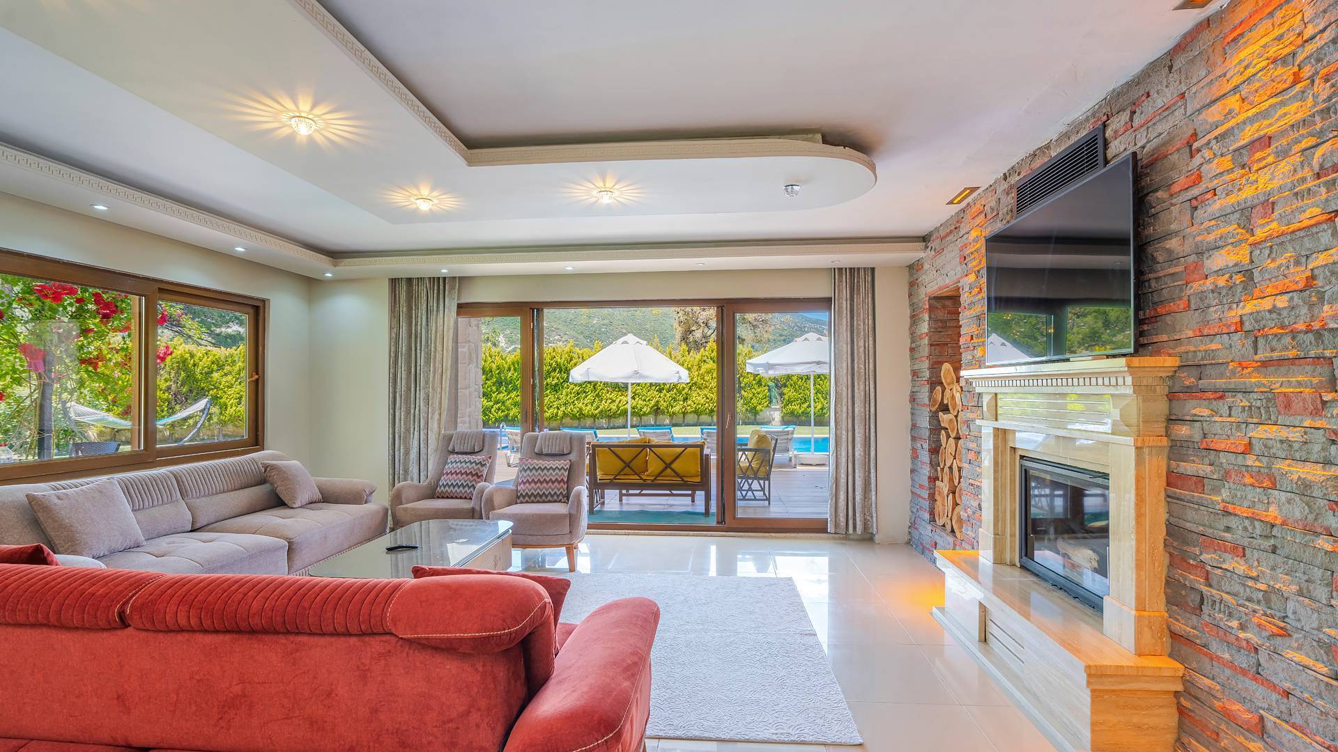 Kaş Sarıbelen'de Kalabalık Aileler İçin Uygun, Özel Havuzlu, Kiralık Villa