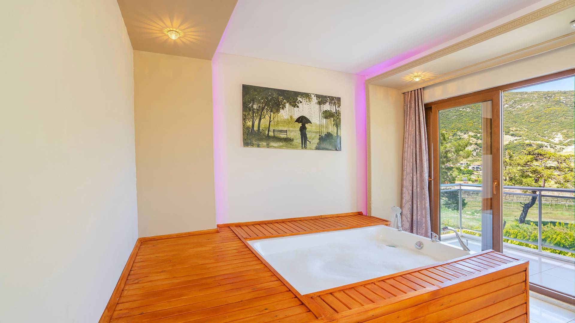 Kaş Sarıbelen'de Kalabalık Aileler İçin Uygun, Özel Havuzlu, Kiralık Villa