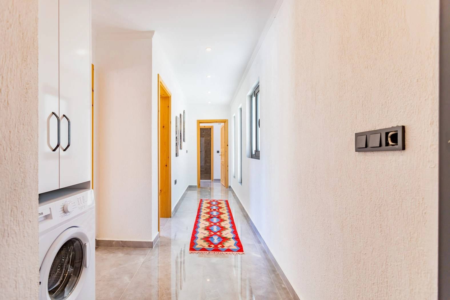Kaş Sarıbelen'de Muhteşem Doğa Manzaralı, Özel Havuzlu, Lüks Villa