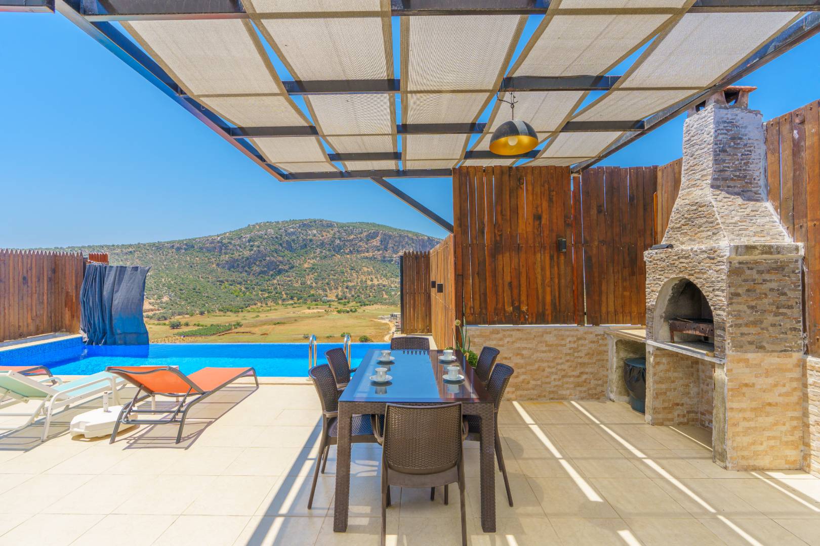 Kaş Ulugöl'de Doğa İçerisinde, Özel Havuzlu ve Jakuzili, Kiralık Villa 40916 — 3