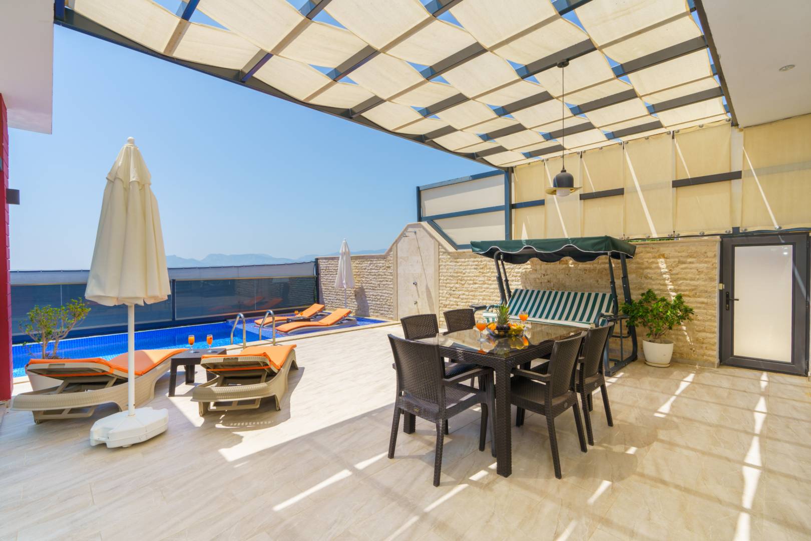 Kaş Üzümlü'de Çekirdek Ailelere Uygun, Özel Havuzlu, Eşsiz Villa