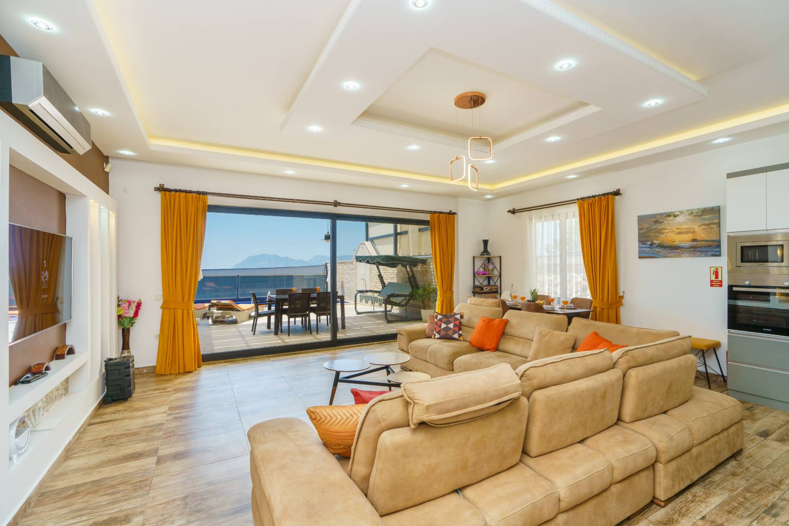 Kaş Üzümlü'de Çekirdek Ailelere Uygun, Özel Havuzlu, Eşsiz Villa