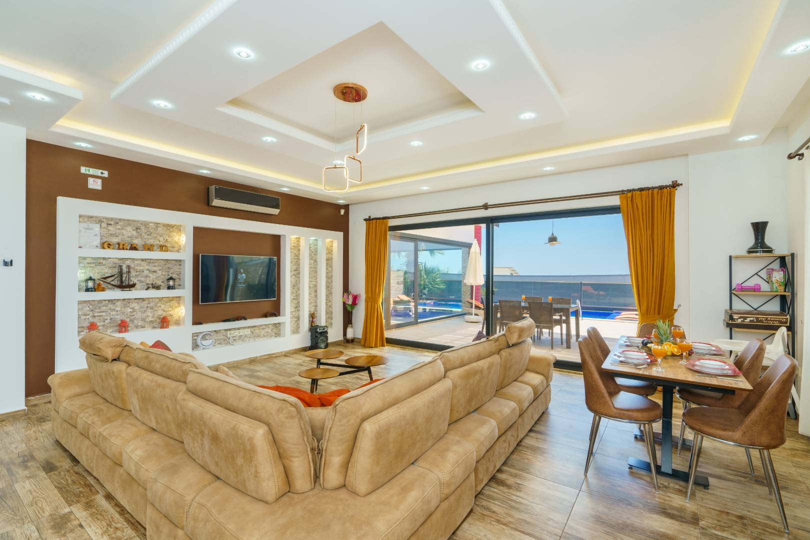 Kaş Üzümlü'de Çekirdek Ailelere Uygun, Özel Havuzlu, Eşsiz Villa