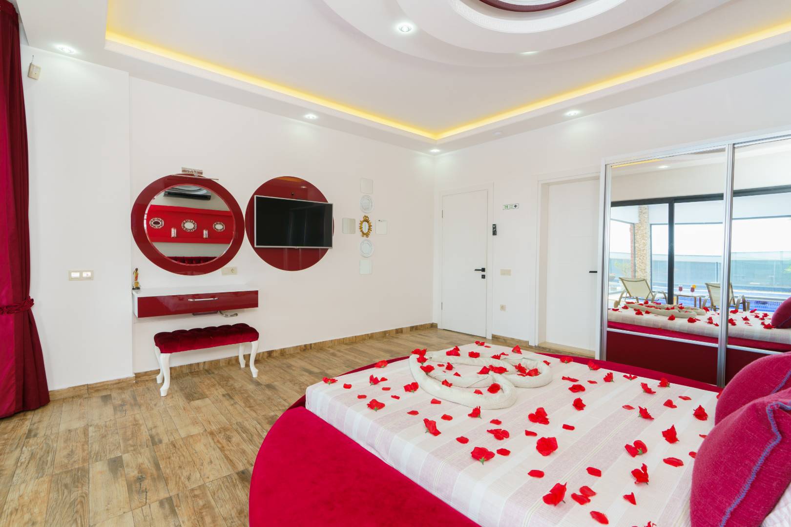 Kaş Üzümlü'de Çekirdek Ailelere Uygun, Özel Havuzlu, Eşsiz Villa