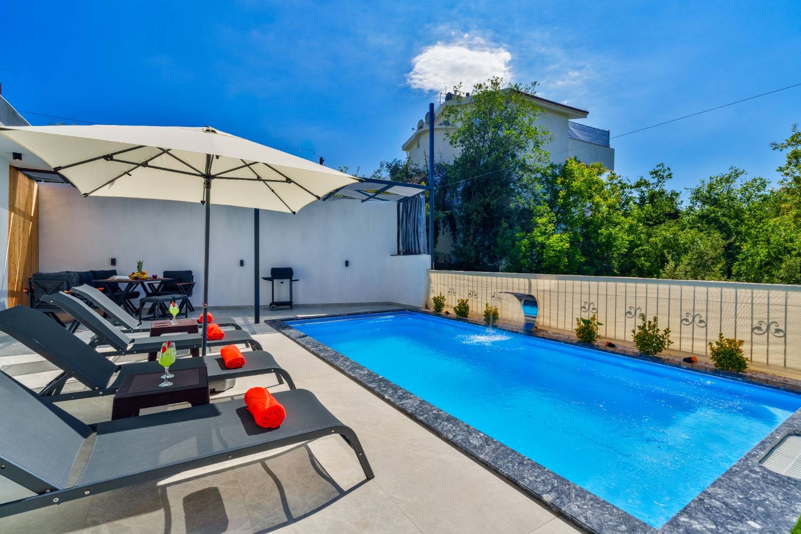 Kaş Üzümlü'de Doğa İle İç İçe, Özel Havuzlu, 5 Kişilik Villa 45932 — 3