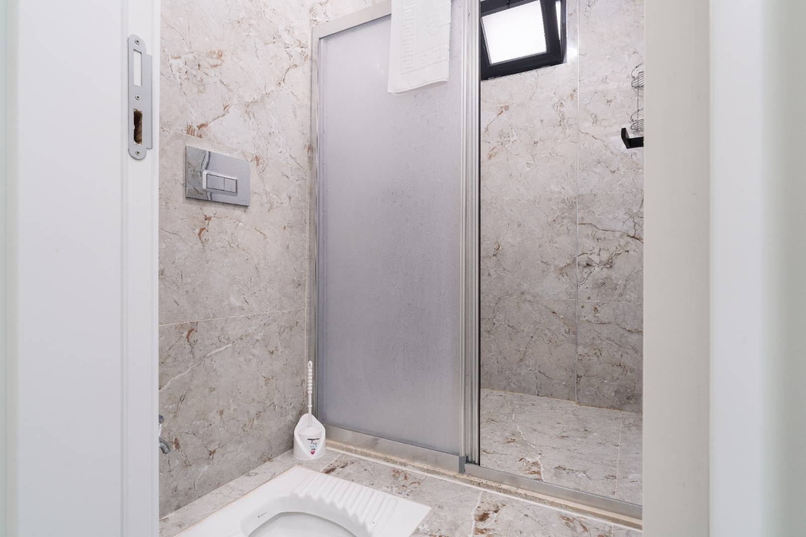 Kaş Üzümlü'de Doğa İle İç İçe, Özel Havuzlu, 5 Kişilik Villa