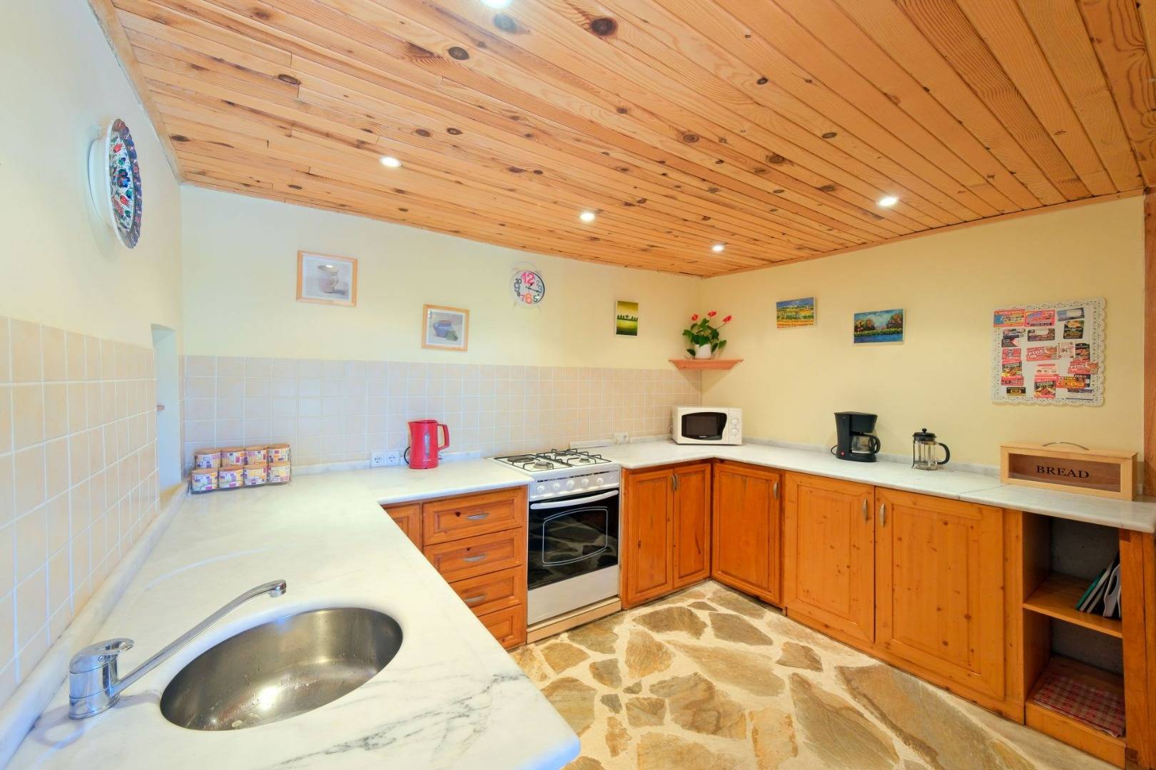 Kaş Üzümlü'de Harika Doğa Manzaralı, Özel Havuzlu, 3+1 Villa
