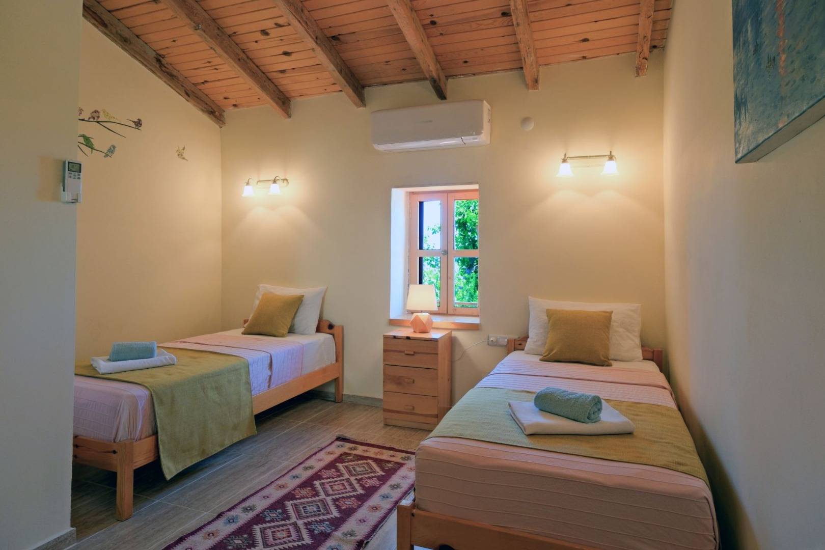Kaş Üzümlü'de Harika Doğa Manzaralı, Özel Havuzlu, 3+1 Villa