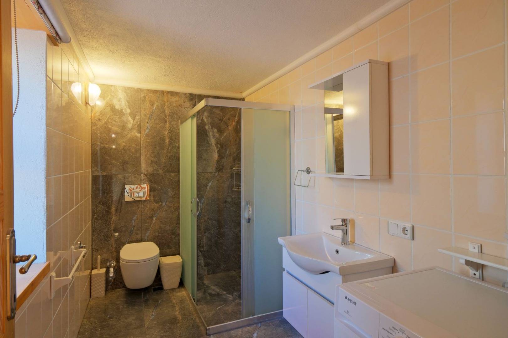 Kaş Üzümlü'de Harika Doğa Manzaralı, Özel Havuzlu, 3+1 Villa