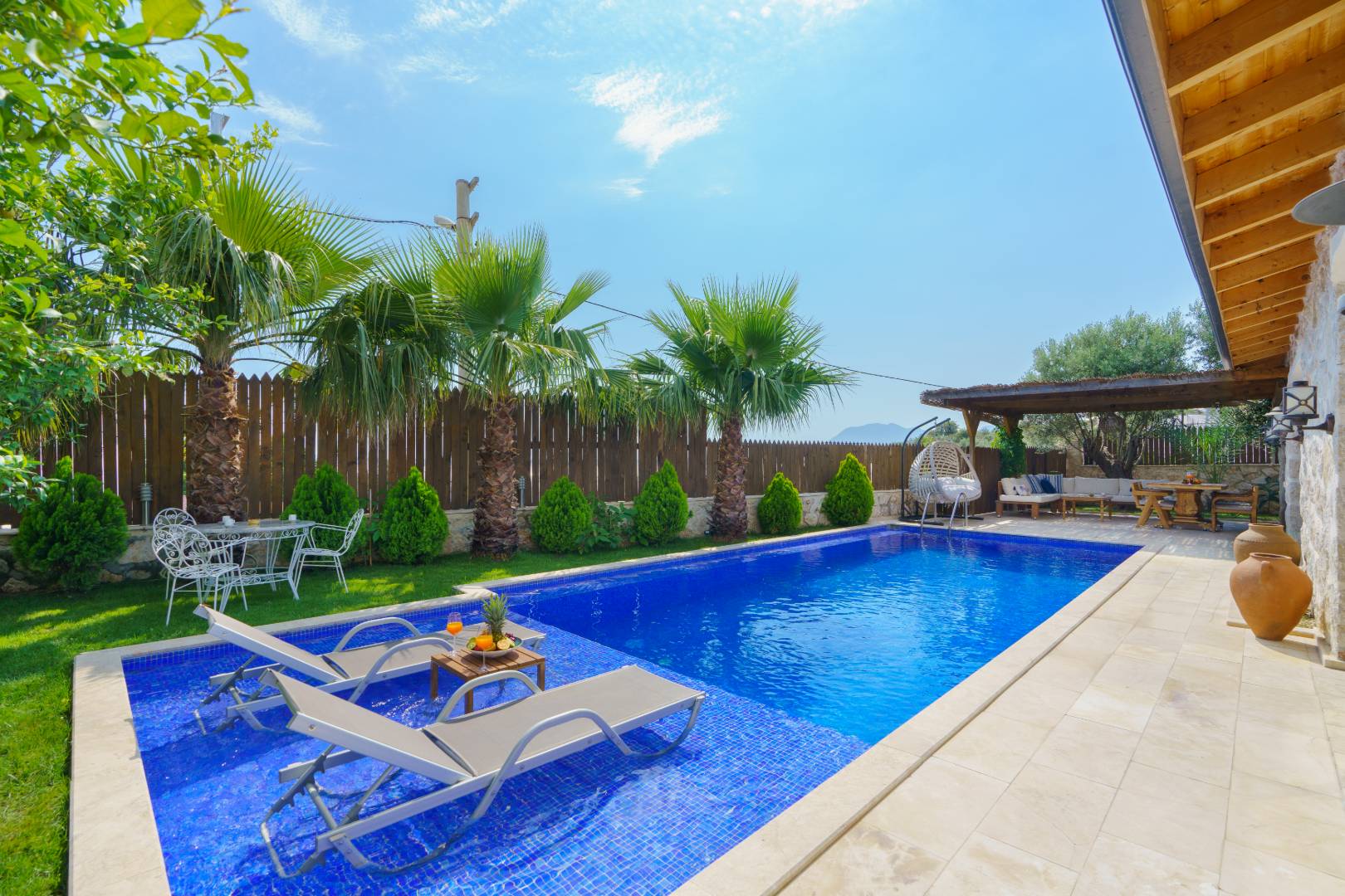 Kaş Üzümlü'de Huzurlu Doğada, Özel Havuzlu, Konforlu Villa 46090 — 3