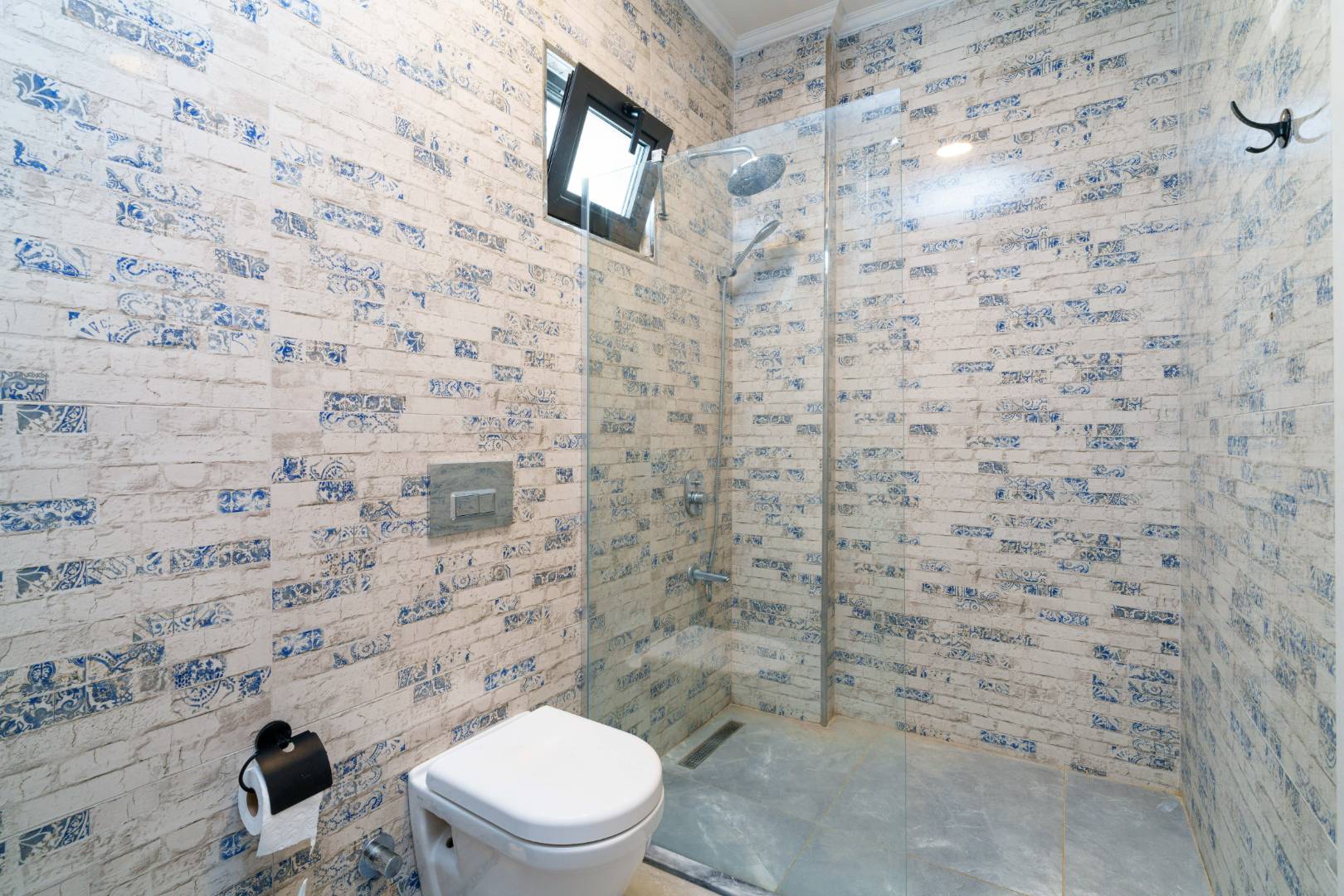 Kaş Üzümlü'de Muhteşem Doğa Manzaralı, Özel Havuzlu, 3+1 Villa