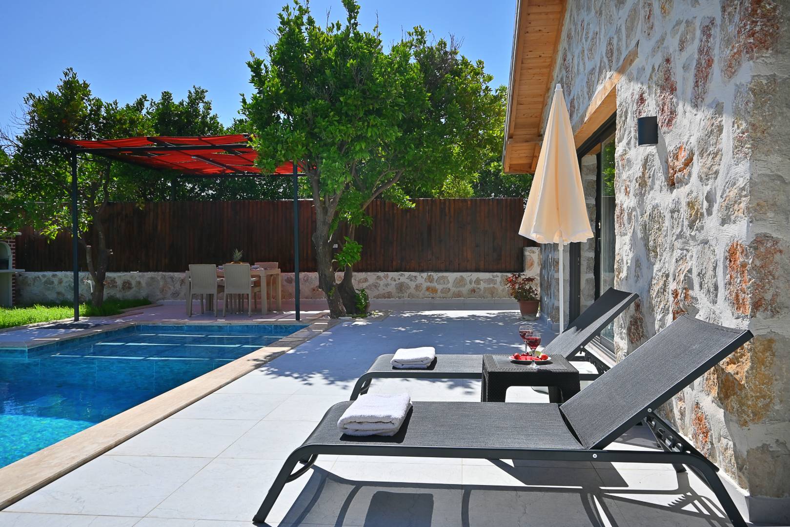 Kaş Yeşilköy'de Doğa İle İç İçe, Özel Havuzlu, Balayı Villası 46143 — 4
